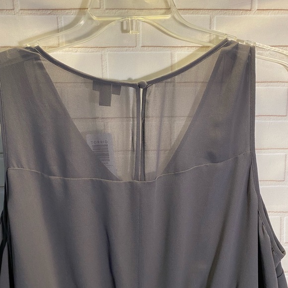 Torrid new size 3X gray cami top - Picture 4 of 6